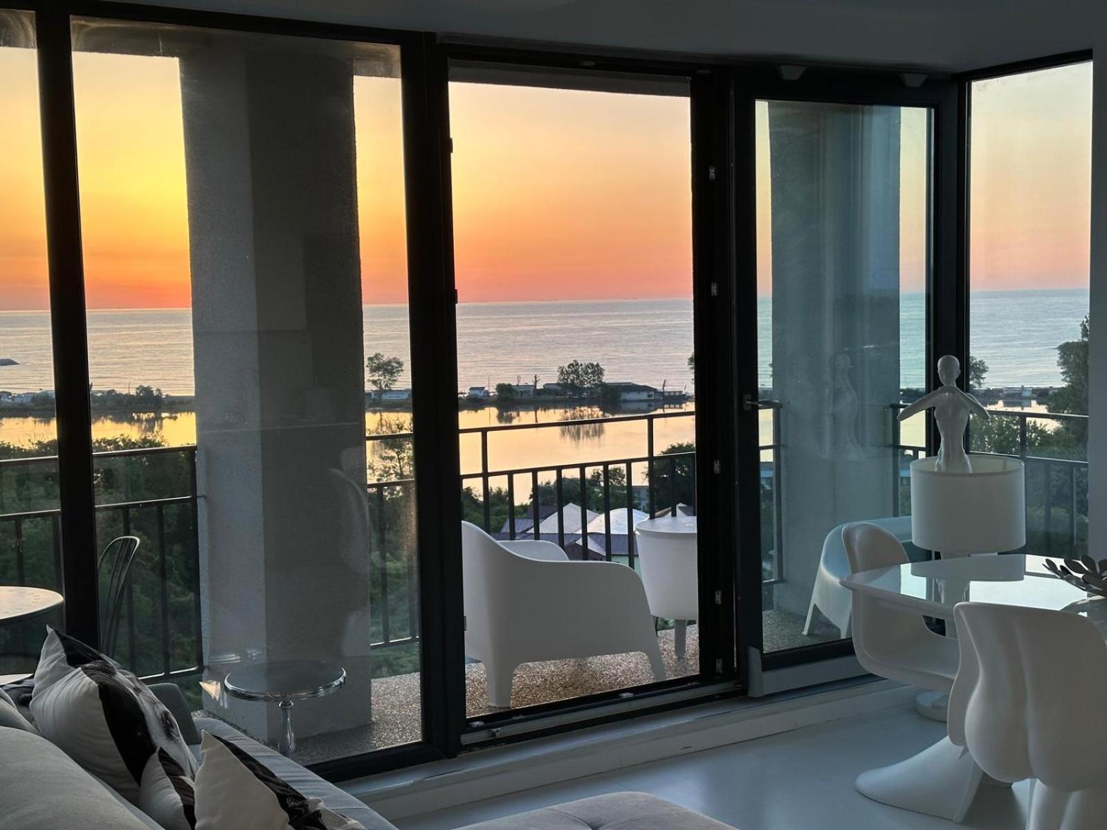Appartement Donna Alba Seaview Penthouse, Casa Ta De Pe Plaja à Neptun Extérieur photo