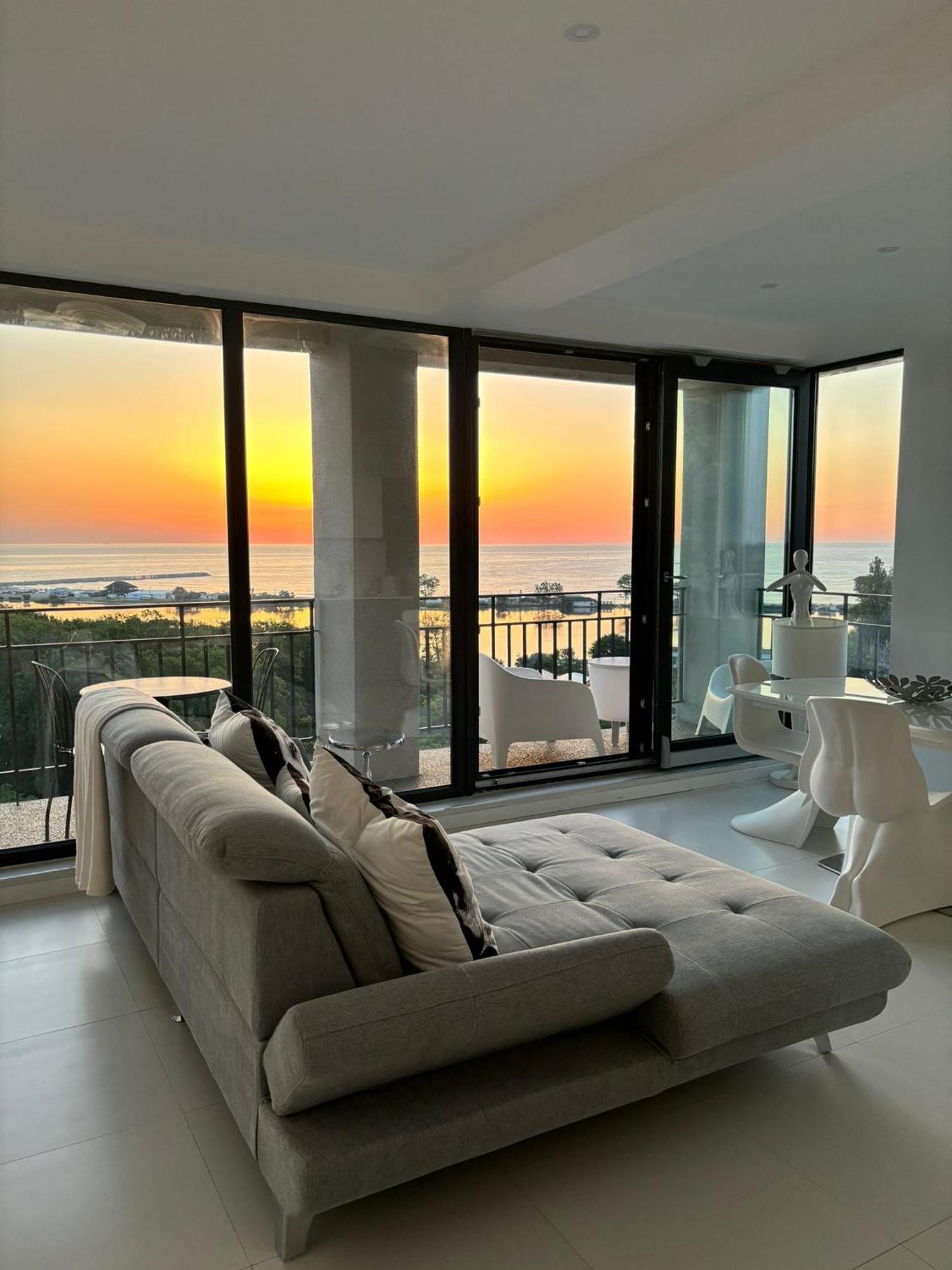 Appartement Donna Alba Seaview Penthouse, Casa Ta De Pe Plaja à Neptun Extérieur photo