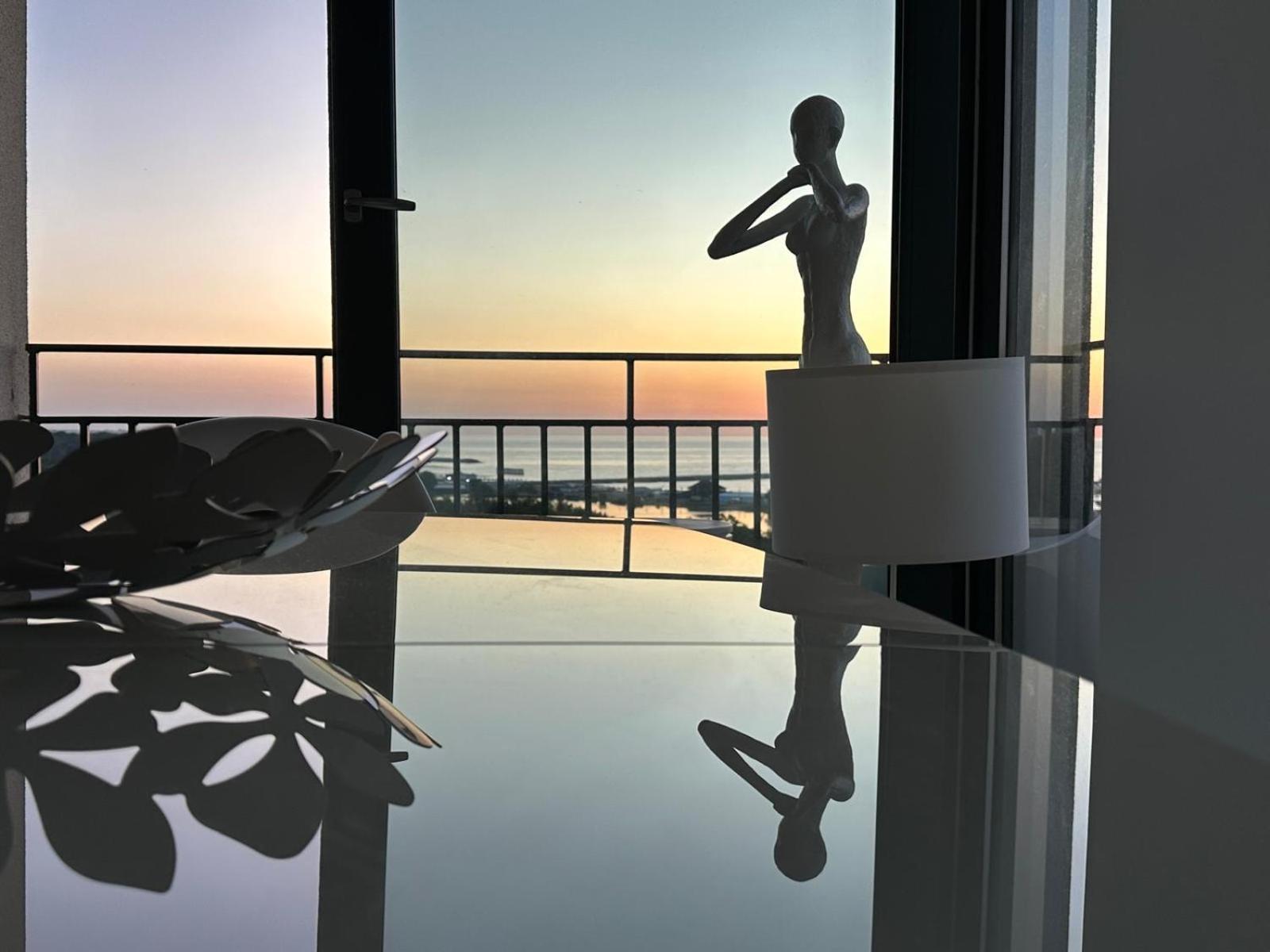 Appartement Donna Alba Seaview Penthouse, Casa Ta De Pe Plaja à Neptun Extérieur photo